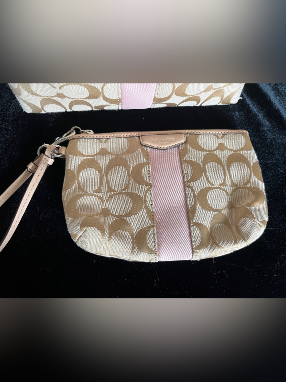 Vintage SIGNATURE STRIPE TOP HANDLE TOTE COACH KHAKI/SHELL PINK w/Wristlet - Picture 2 of 12
